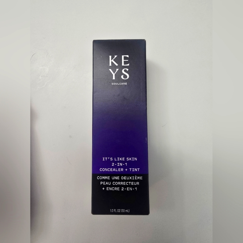 Keys it's like skin 2 in 1 concealer and tint